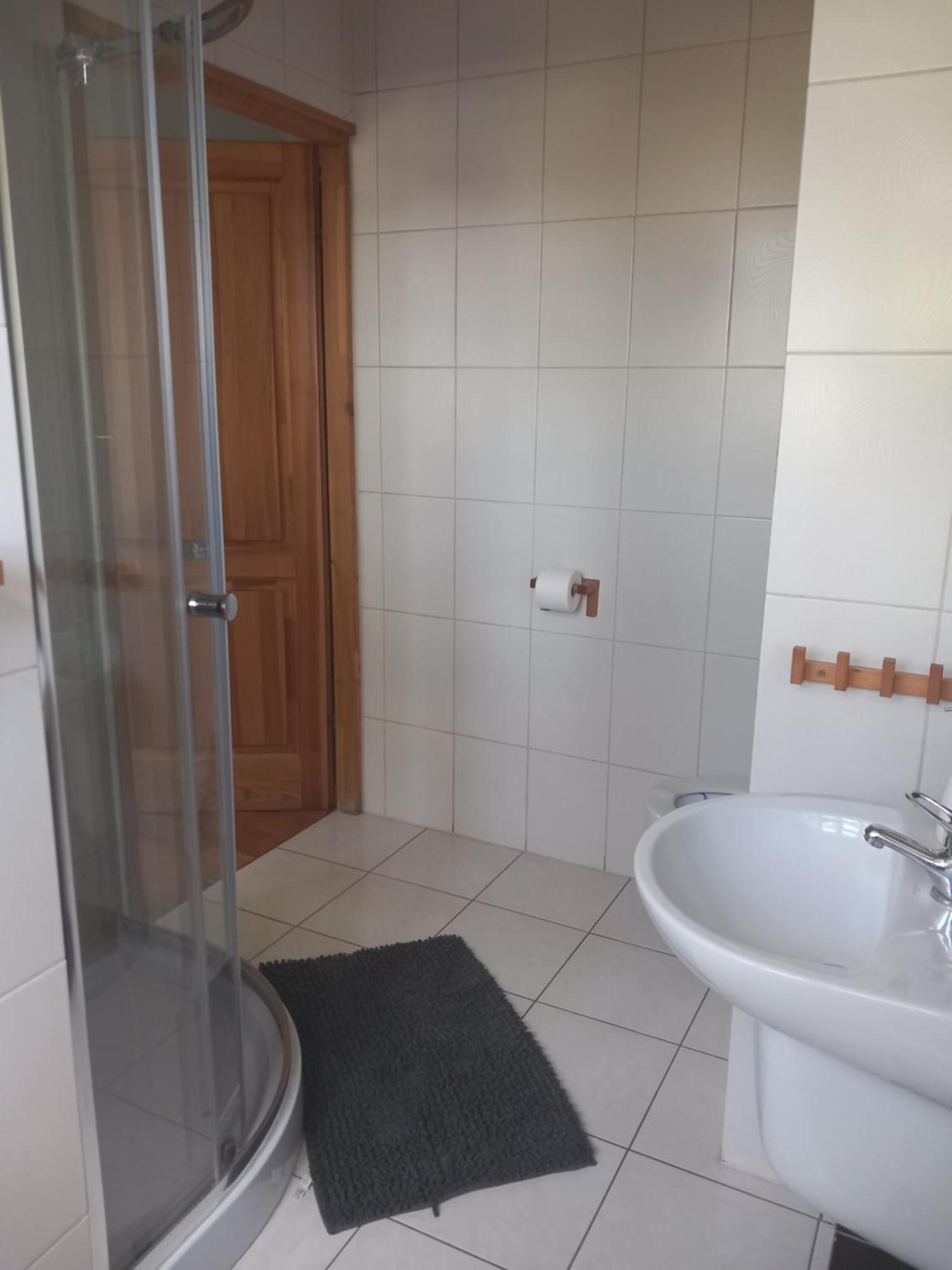 Hotel Dobry Klimat à Uniejów Extérieur photo